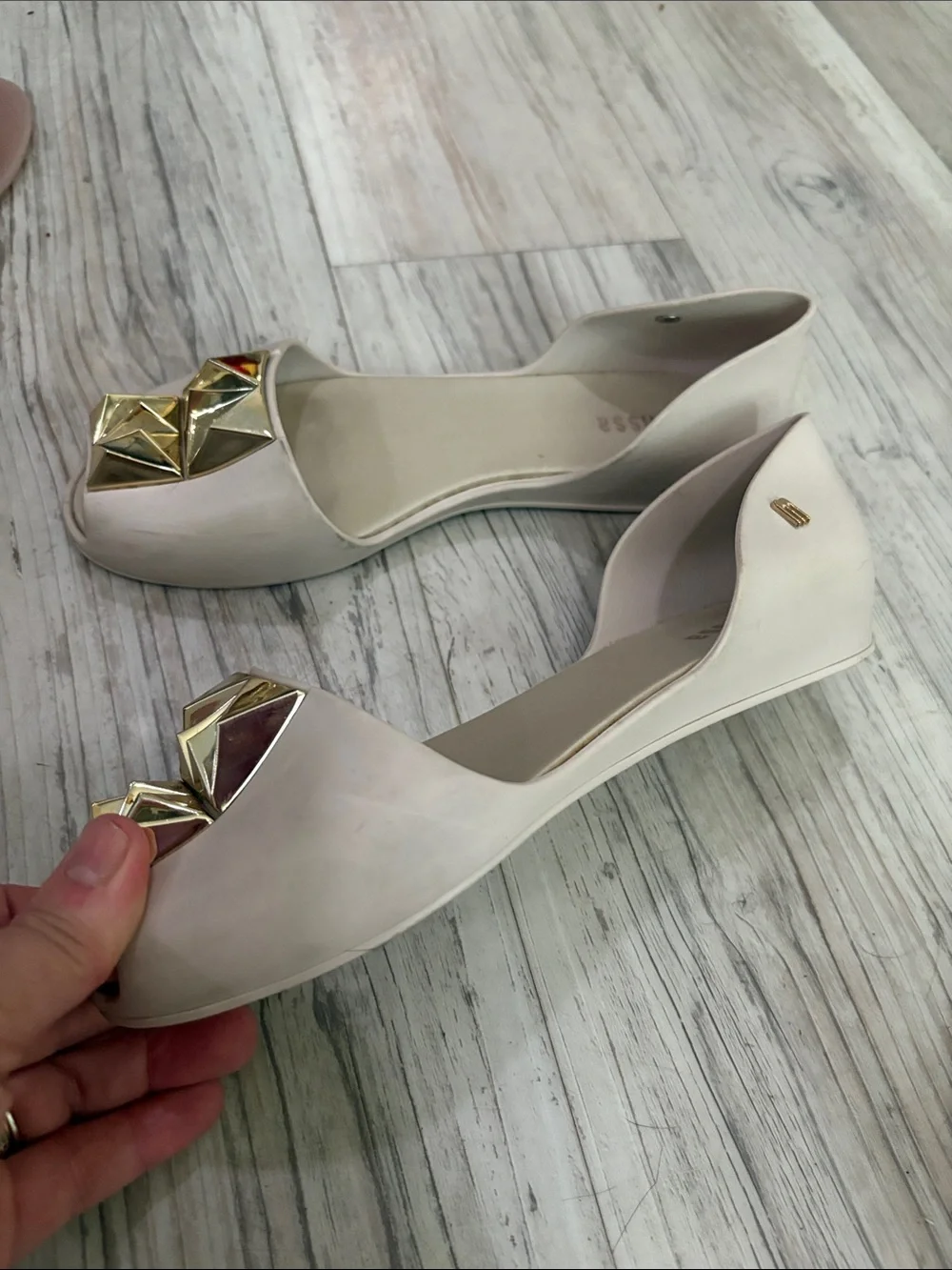 Mel by Melissa golden Bow open toe flat